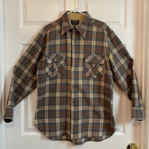 Vintage 1970s Pendleton wool shirt large perfect condition!
